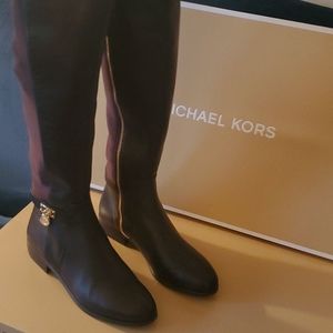 Michaels Kors boots